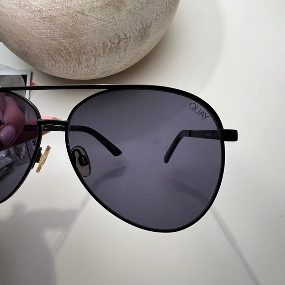 Quay large aviator sunglasses - Picture 2 of 4